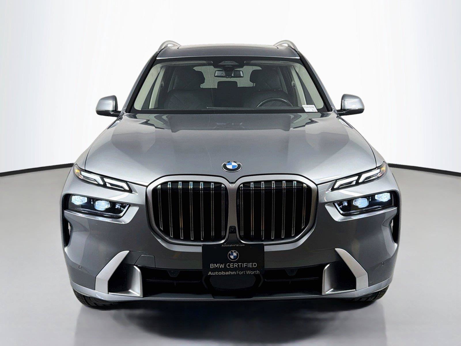 Used 2024 BMW X7 xDrive40i w/ Climate Comfort Package AWD/4WD image 2