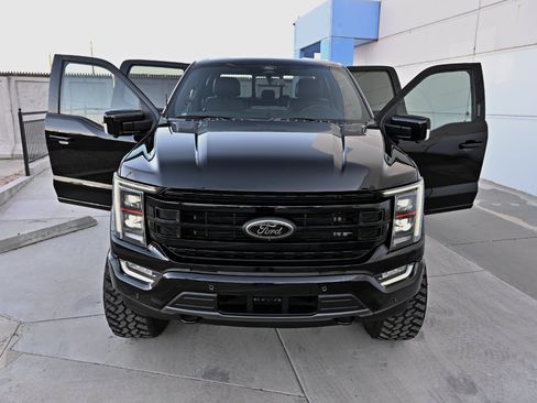 Used 2022 Ford F150 Platinum w/ FX4 Off-Road Package AWD/4WD image 36