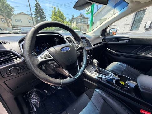 Used 2018 Ford Edge Sport w/ Equipment Group 401A AWD/4WD image 23