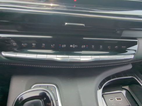 Used 2023 Cadillac Escalade Sport w/ Touring Package AWD/4WD image 18