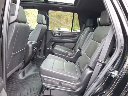 Used 2022 Chevrolet Tahoe Z71 w/ Luxury Package image 12