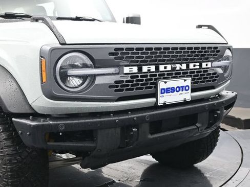 Certified 2024 Ford Bronco Badlands AWD/4WD image 35