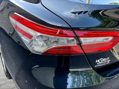 Certified 2018 Toyota Camry XLE w/ Audio Package FWD image 29