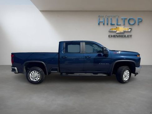 Used 2023 Chevrolet Silverado 2500 LT w/ Convenience Package AWD/4WD image 4