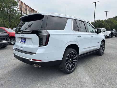 New 2026 Chevrolet Tahoe High Country AWD/4WD image 3