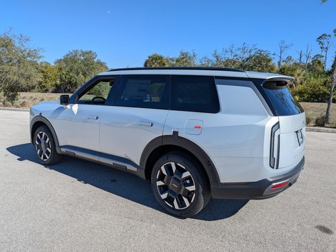 New 2027 Kia Telluride S w/ Towing Package image 7