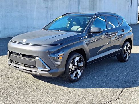 Used 2024 Hyundai Kona Limited image 6