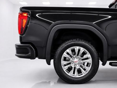 Used 2025 GMC Sierra 1500 Denali AWD/4WD image 10