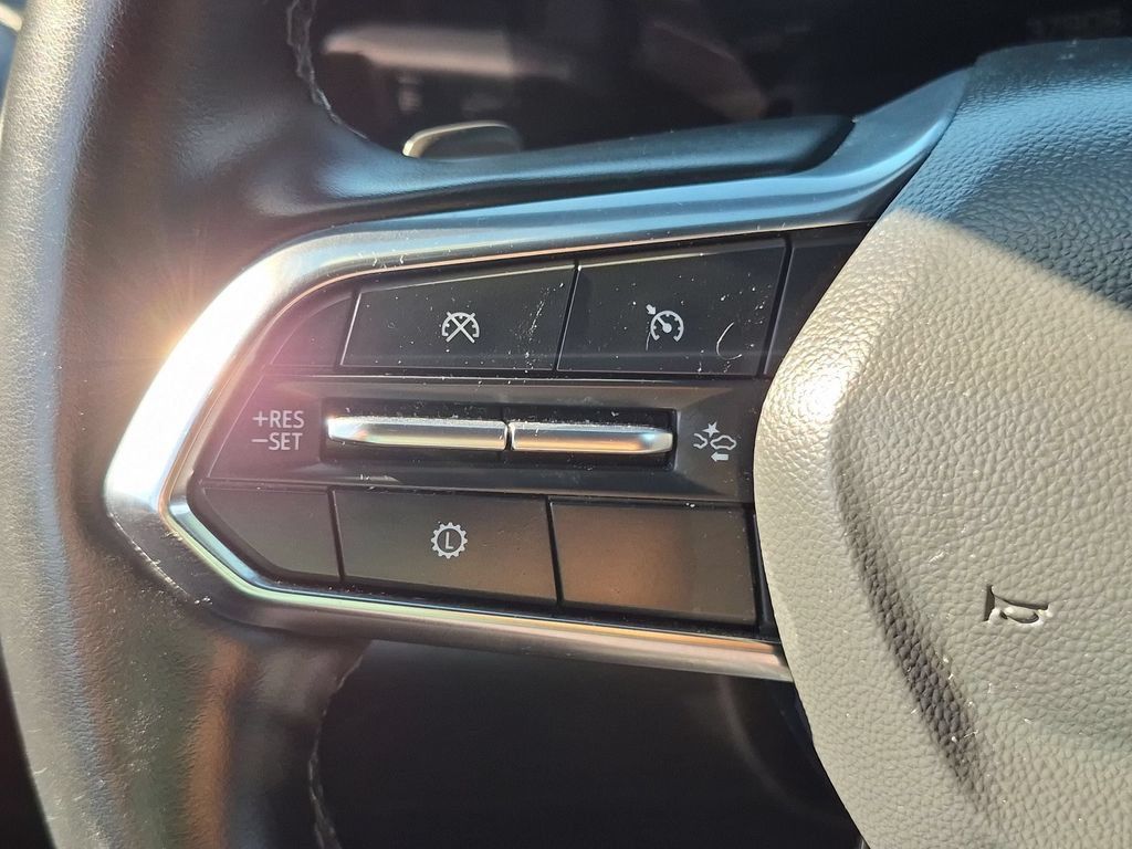 Used 2025 Chevrolet Equinox LT AWD/4WD image 21