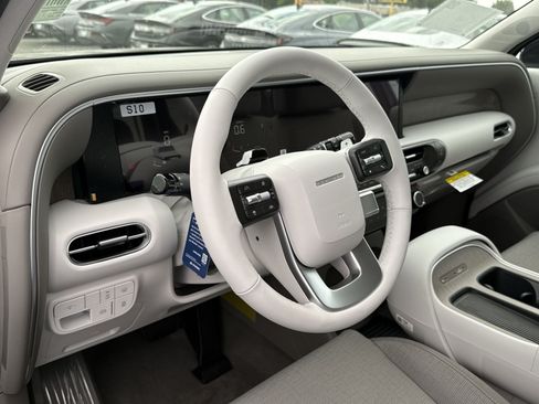 New 2026 Hyundai Palisade SE FWD image 16