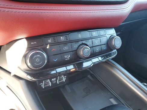 Used 2022 Dodge Durango R/T image 24