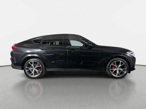Used 2023 BMW X6 xDrive40i AWD/4WD image 2