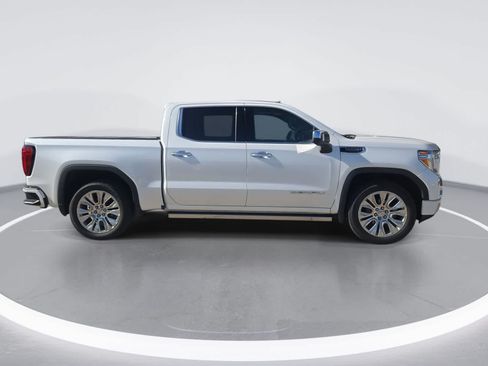 Used 2020 GMC Sierra 1500 Denali w/ Denali Ultimate Package AWD/4WD image 9