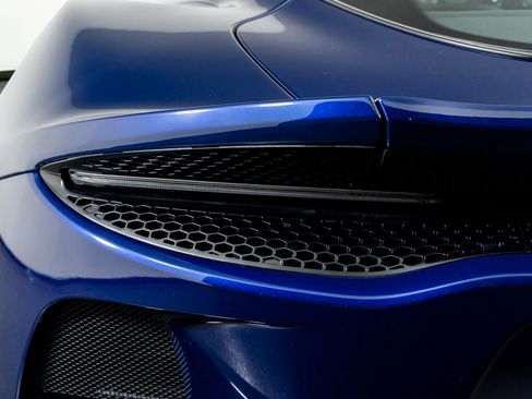 Used 2023 McLaren GT image 12