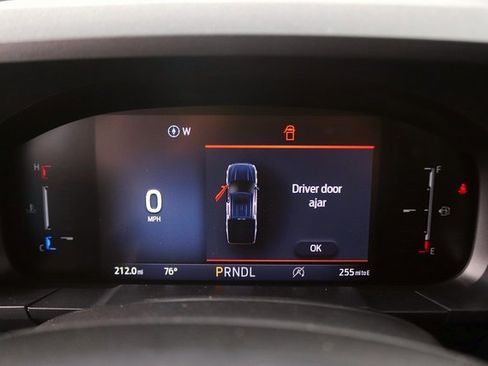 New 2025 Ford Maverick XL w/ Equipment Group 102A image 16