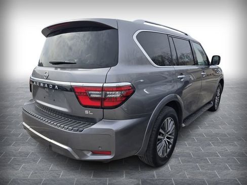 Used 2024 Nissan Armada SL image 3