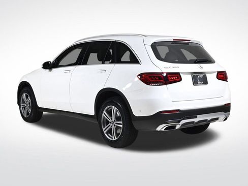 Used 2022 Mercedes-Benz GLC 300 image 3