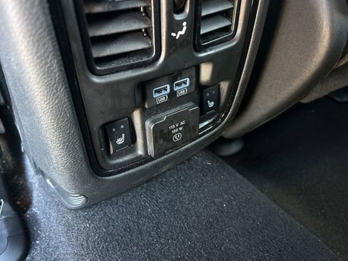 Used 2024 Dodge Durango R/T image 13