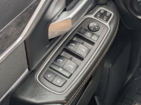 Used 2024 RAM 2500 Big Horn w/ Bed Utility Group image 19