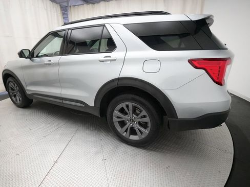 Used 2023 Ford Explorer XLT w/ Equipment Group 202A image 35