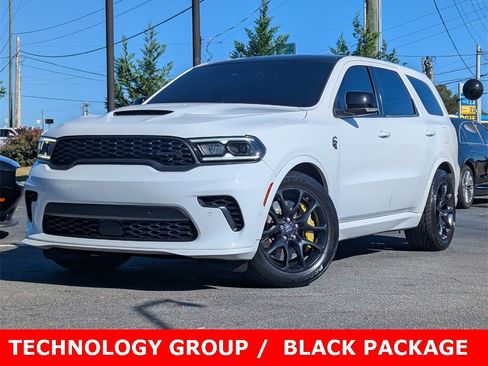 Used 2021 Dodge Durango SRT Hellcat w/ Technology Group image 2