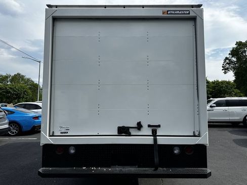 Used 2024 Ford E-350 and Econoline 350 Super Duty w/ Power Windows & Locks Group RWD image 6