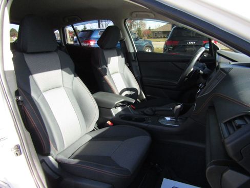 Used 2020 Subaru Crosstrek 2.0i Premium image 27