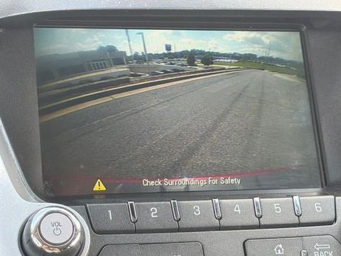 Used 2014 Chevrolet Equinox LTZ FWD image 30