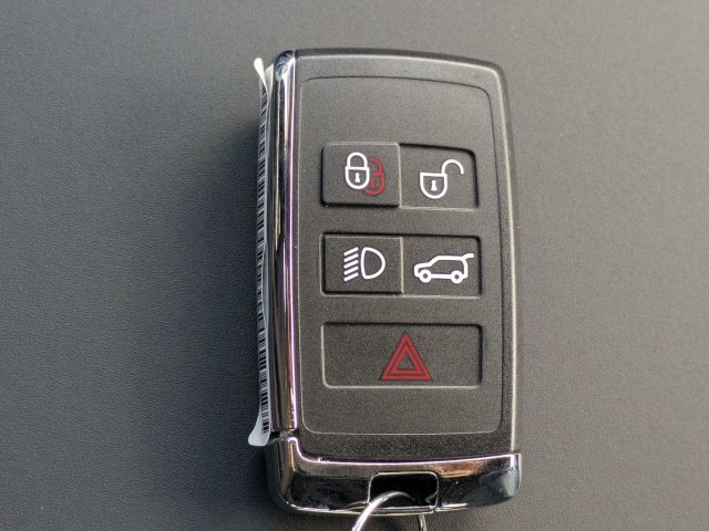 New 2026 Land Rover Defender 110 S AWD/4WD image 30