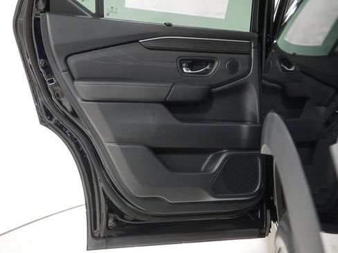 New 2026 Honda Pilot Touring image 43