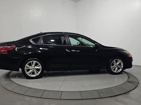 Used 2013 Nissan Altima 2.5 SV image 7