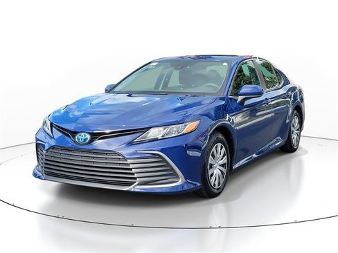 Used 2023 Toyota Camry LE image 4