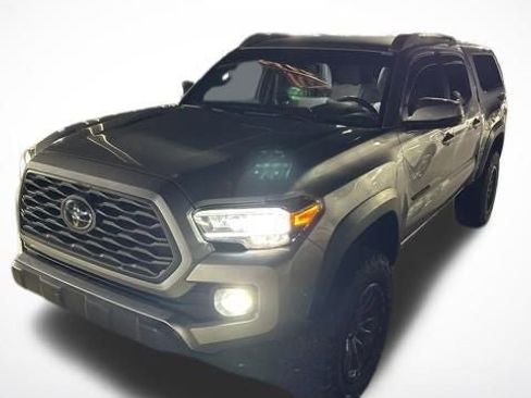 Used 2021 Toyota Tacoma TRD Off-Road w/ Technology Package image 6