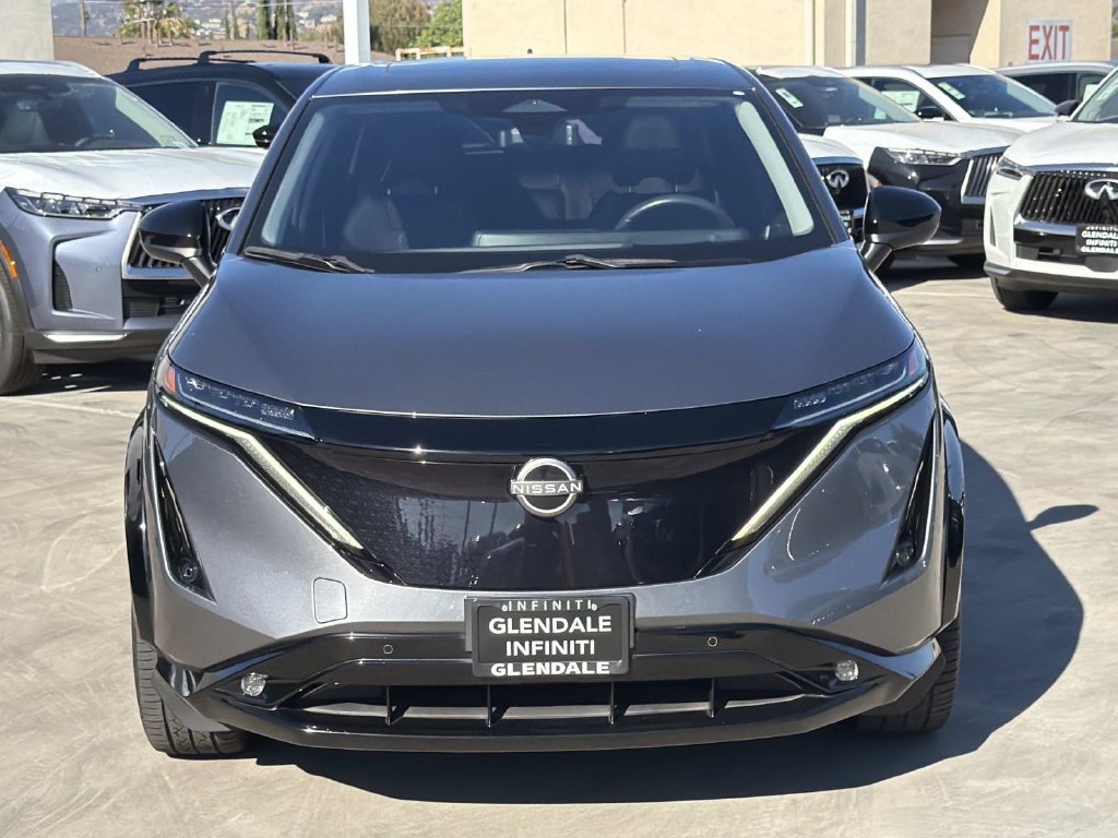 Used 2024 Nissan Ariya FWD image 3