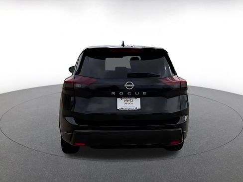Used 2025 Nissan Rogue SV image 12
