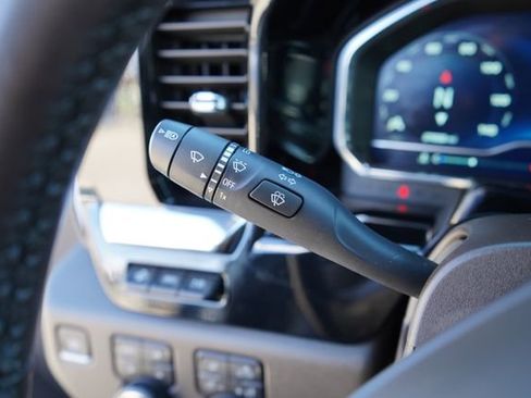 Used 2025 Chevrolet Silverado 2500 LTZ w/ LTZ Premium Package image 19