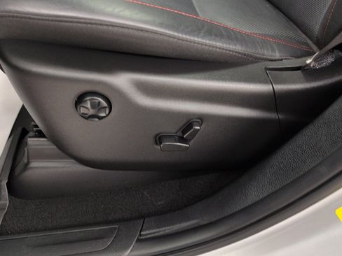 Used 2024 Dodge Durango GT image 9