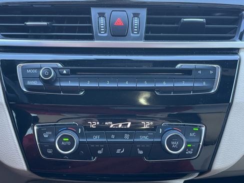 Used 2018 BMW X1 sDrive28i w/ Convenience Package image 6