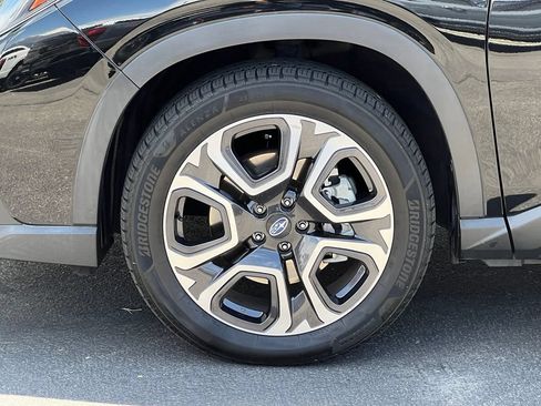 Used 2023 Subaru Ascent Limited AWD/4WD image 14
