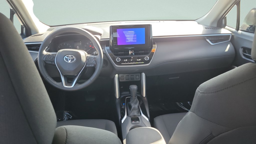 Used 2024 Toyota Corolla Cross LE w/ Moonroof Package FWD image 10