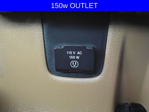 Used 2017 Jeep Wrangler Unlimited Sahara w/ Dual Top Group image 7