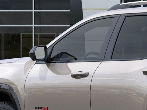 New 2026 GMC Terrain AT4 w/ Technology Package II AWD/4WD image 12