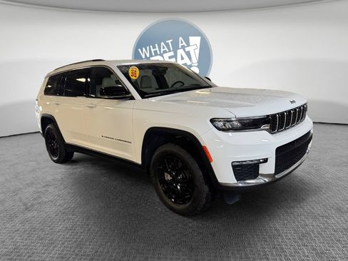 Used 2023 Jeep Grand Cherokee L Limited AWD/4WD image 1