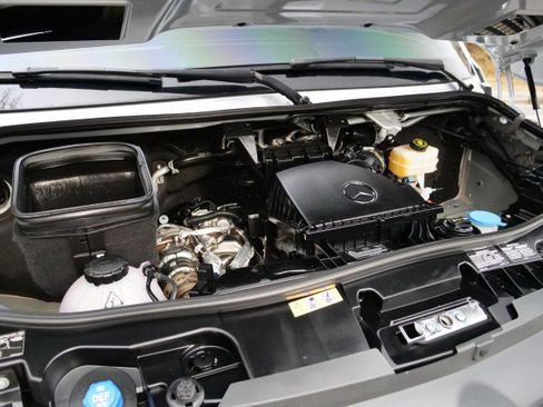 Used 2023 Mercedes-Benz Sprinter 3500 w/ Parking Package image 44