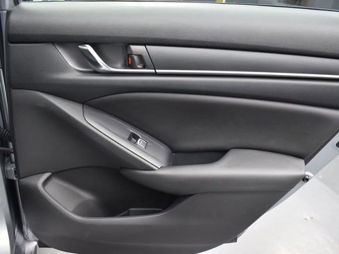 Used 2020 Honda Accord Sport image 23