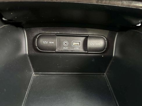 Used 2018 Kia Sorento EX FWD image 32