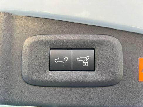 Used 2023 Lexus RZ 450e Premium image 52