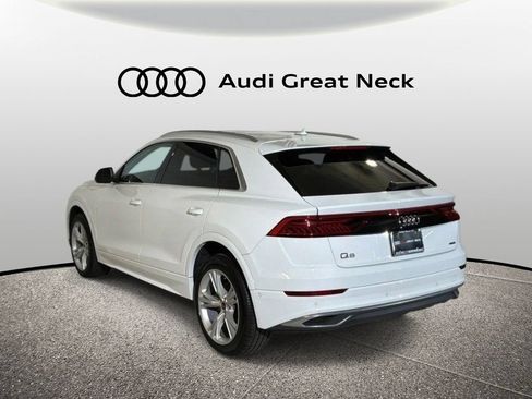 Used 2023 Audi Q8 Premium w/ Convenience Package AWD/4WD image 7