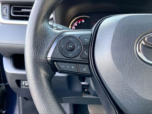 Used 2024 Toyota RAV4 XLE image 22