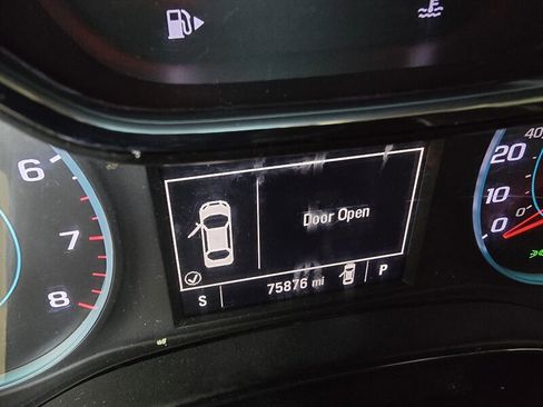 Used 2018 Chevrolet Cruze LT image 25